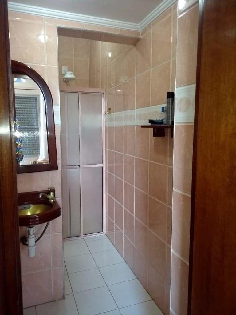 Apartamento em São Vicente, no bairro Itararé