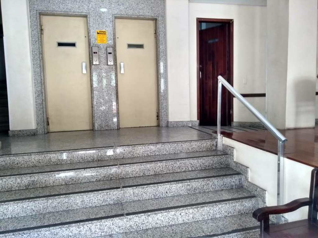 Apartamento em São Vicente, no bairro Itararé
