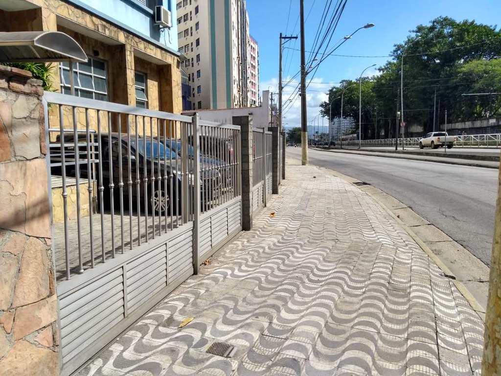 Apartamento em São Vicente, no bairro Itararé