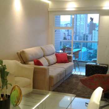 Apartamento em Santos, bairro Embaré