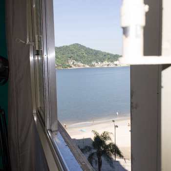 Apartamento em São Vicente, bairro Centro