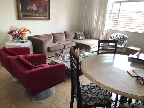 Apartamento, código 10758 em Santos, bairro Campo Grande