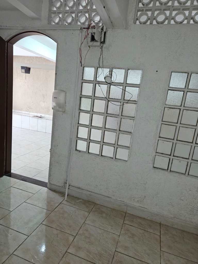 Sala Comercial em São Vicente, no bairro Centro