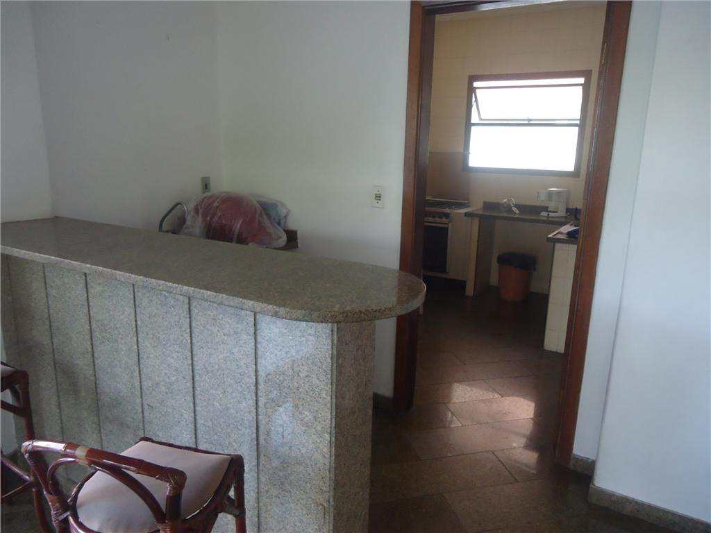 Apartamento em São Vicente, no bairro Centro