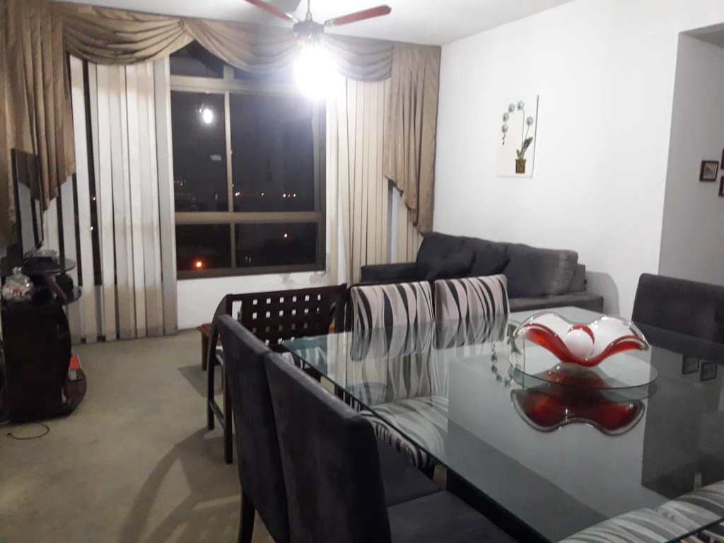 Apartamento em São Vicente, no bairro Centro