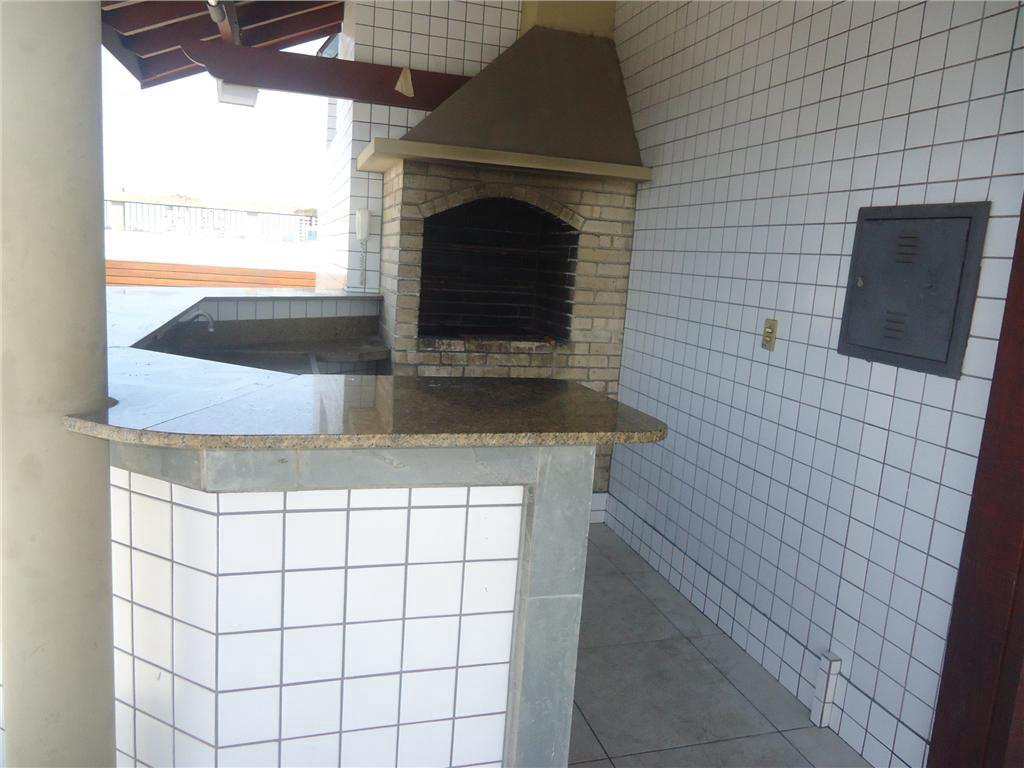 Apartamento em São Vicente, no bairro Centro