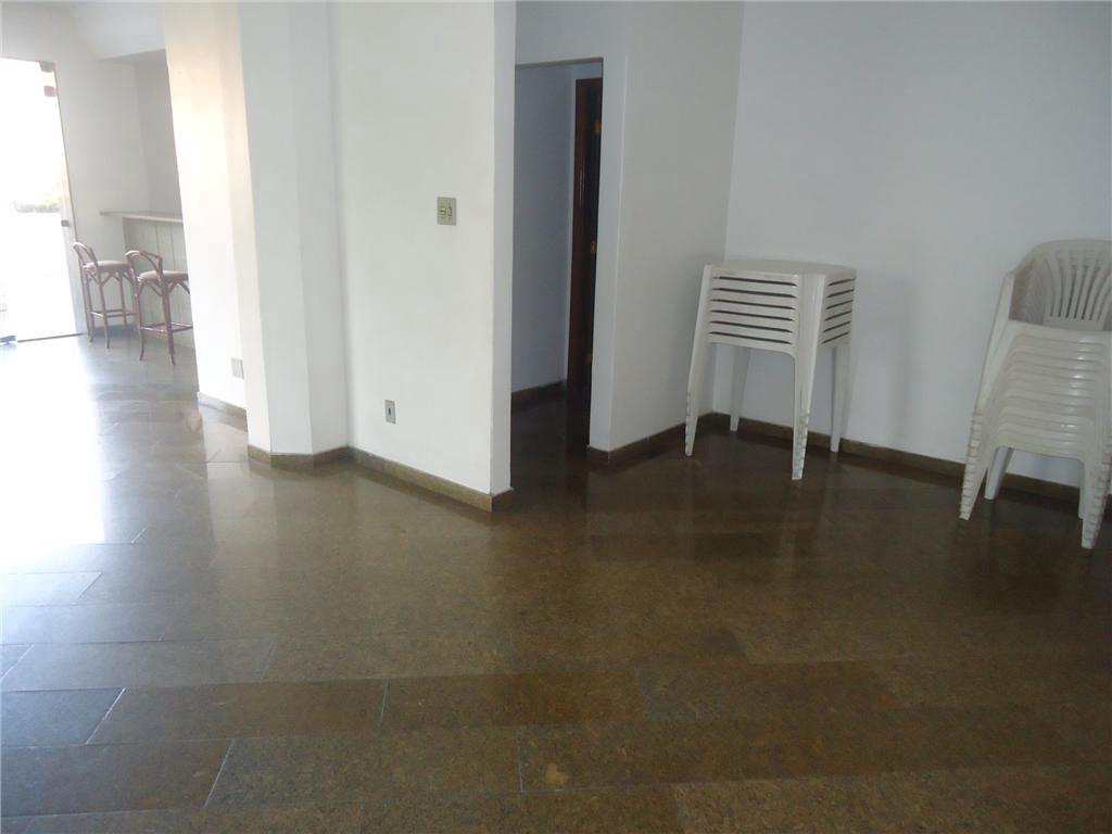 Apartamento em São Vicente, no bairro Centro