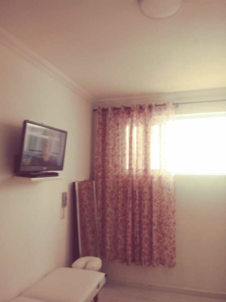 Sala Comercial em Santos, no bairro Boqueirão