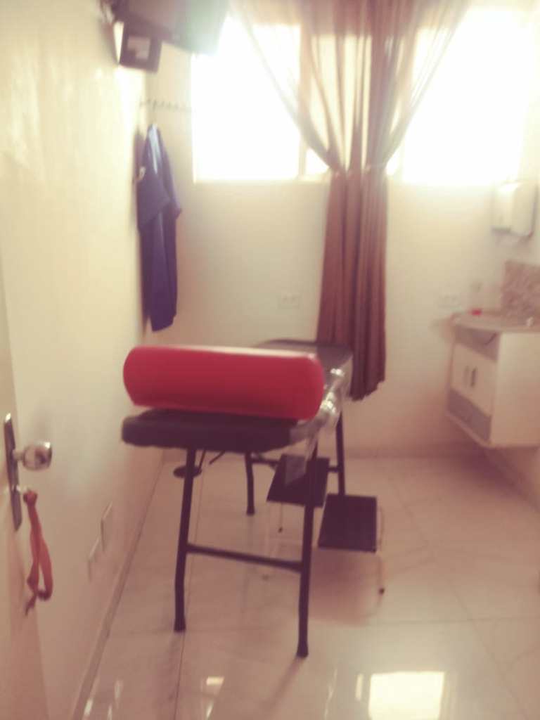 Sala Comercial em Santos, no bairro Boqueirão