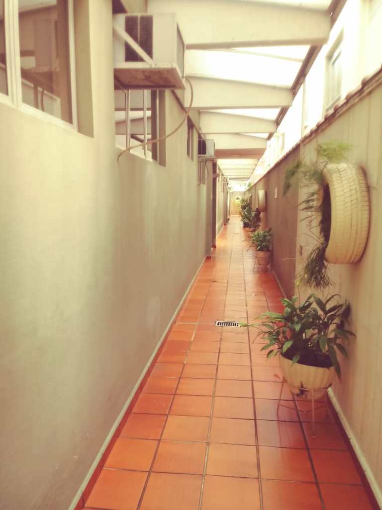 Sala Comercial em Santos, no bairro Boqueirão