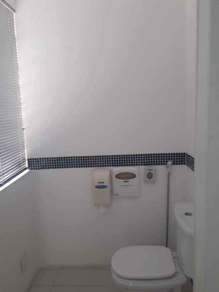 Sala Comercial em Santos, no bairro Centro