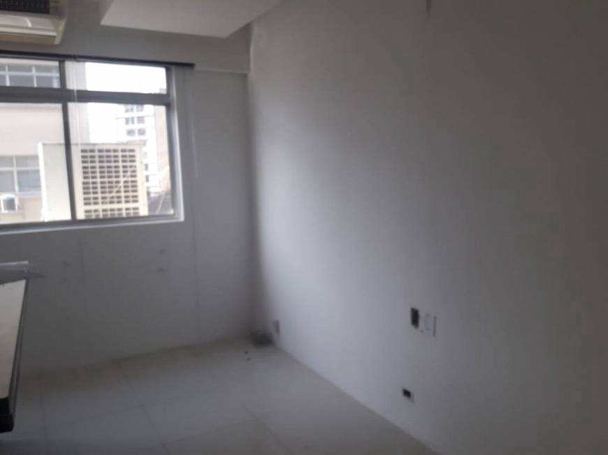 Sala Comercial em Santos, no bairro Centro