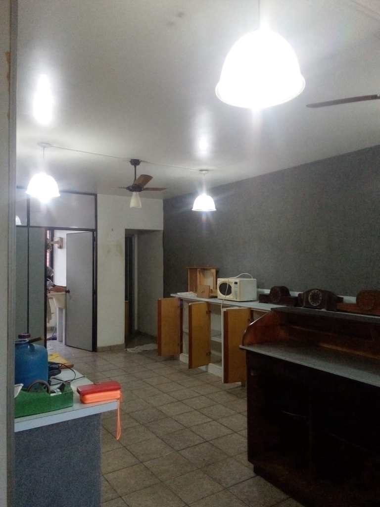 Sala Comercial em Santos, no bairro Vila Mathias