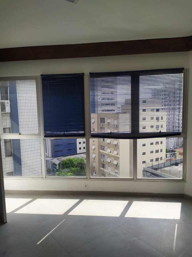 Conjunto Comercial em Santos, no bairro Boqueirão