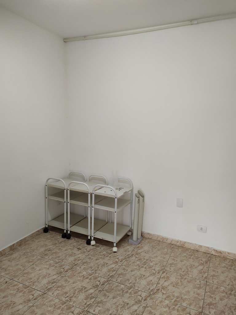 Conjunto Comercial em Santos, no bairro Boqueirão
