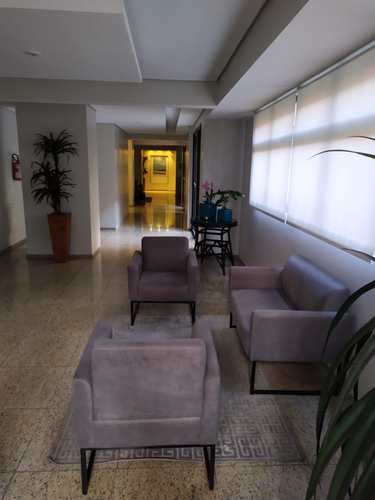Apartamento, código 11405 em Santos, bairro Gonzaga