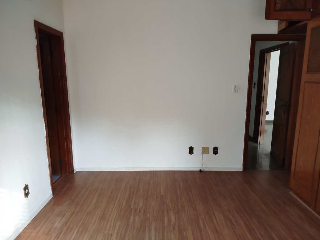 Apartamento em Santos, no bairro Boqueirão