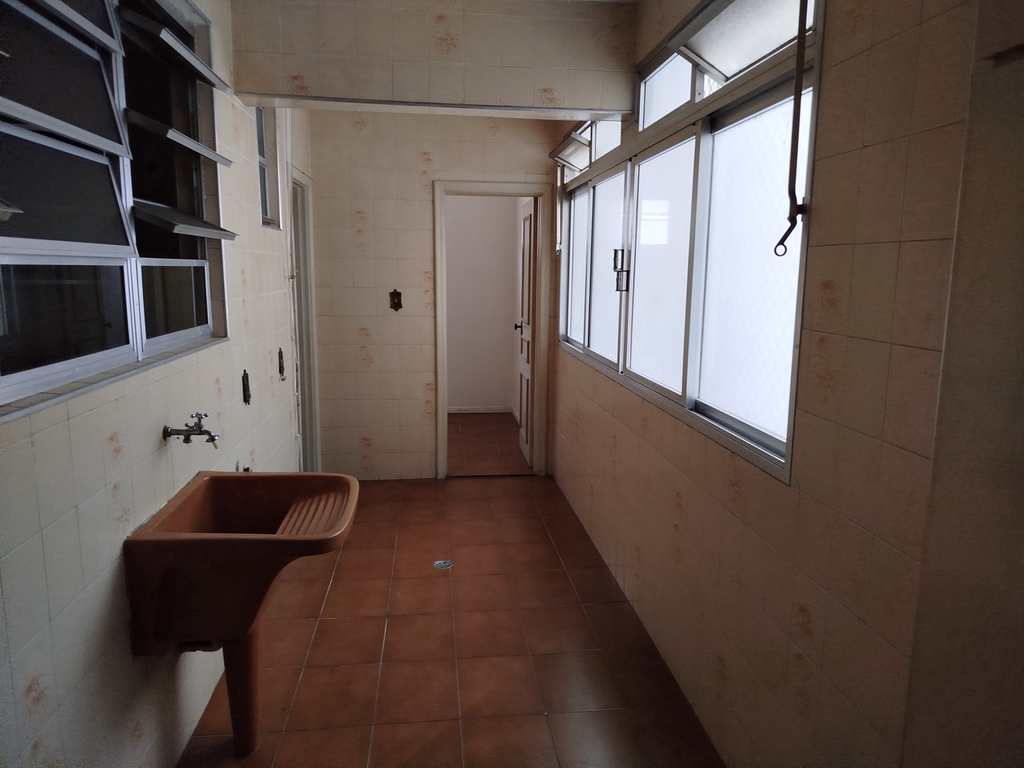 Apartamento em Santos, no bairro Boqueirão
