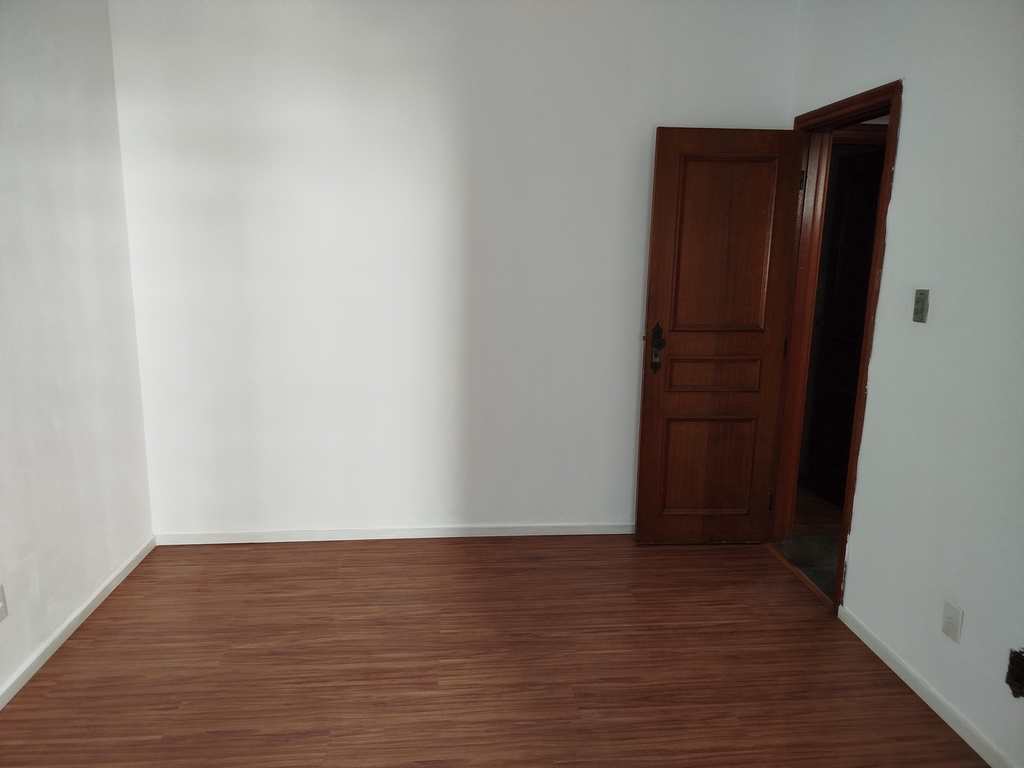 Apartamento em Santos, no bairro Boqueirão