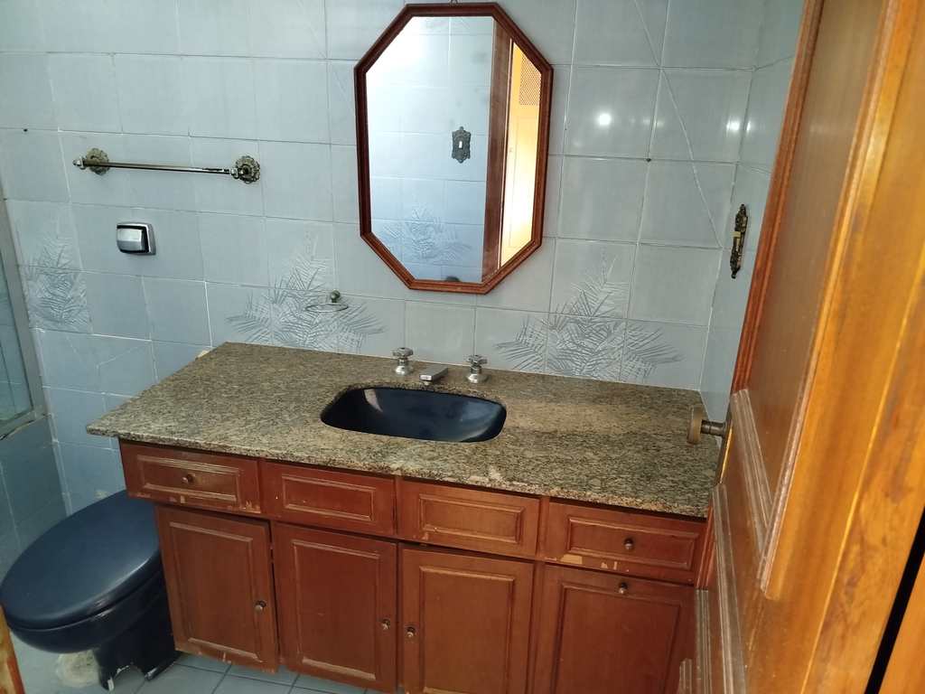 Apartamento em Santos, no bairro Boqueirão