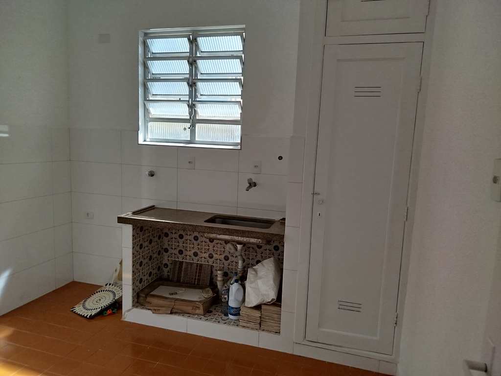 Apartamento em Santos, no bairro Boqueirão