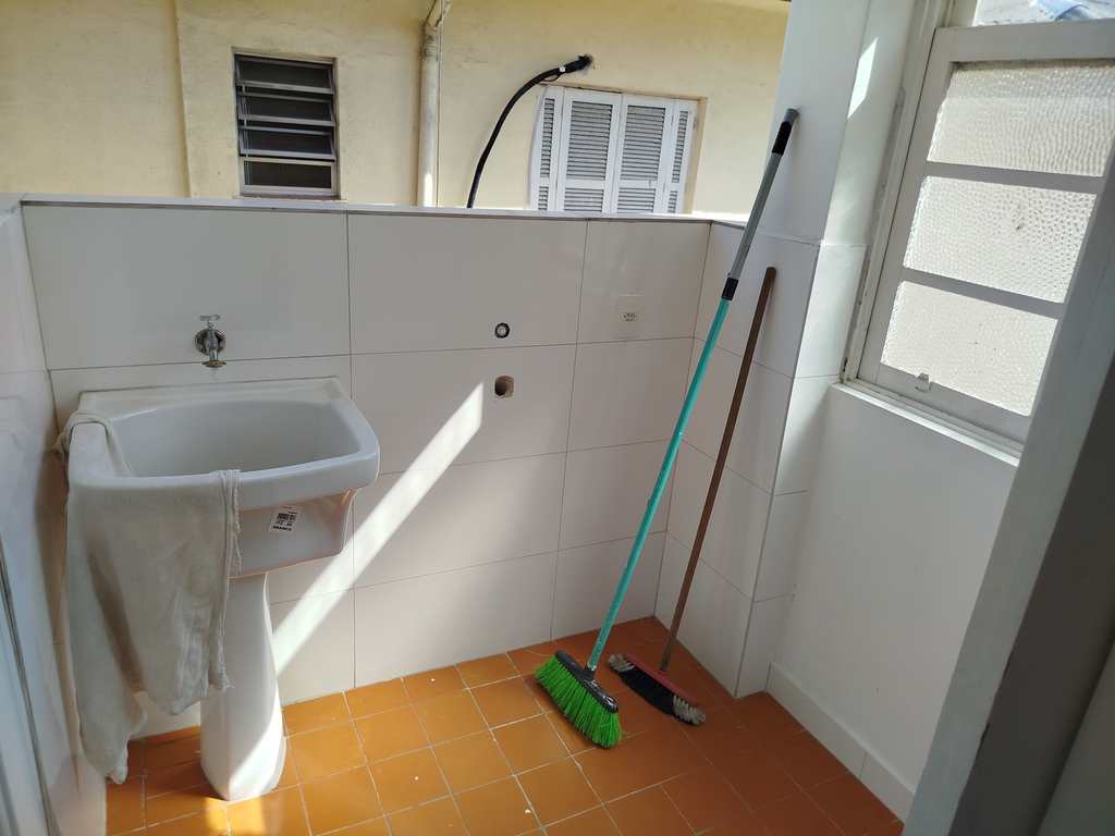 Apartamento em Santos, no bairro Boqueirão