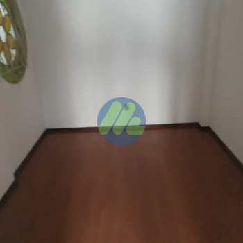 Apartamento em Pelotas, bairro Centro