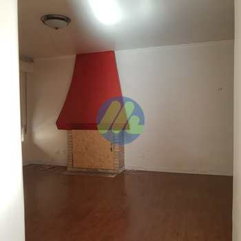 Apartamento em Pelotas, bairro Centro