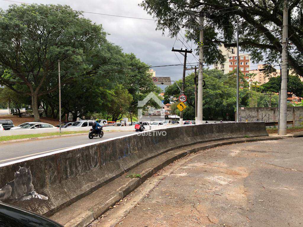 Terreno em São Paulo, no bairro Jardim Londrina