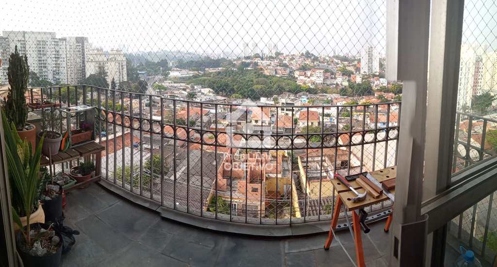 Apartamento em São Paulo, no bairro Jardim Taboão