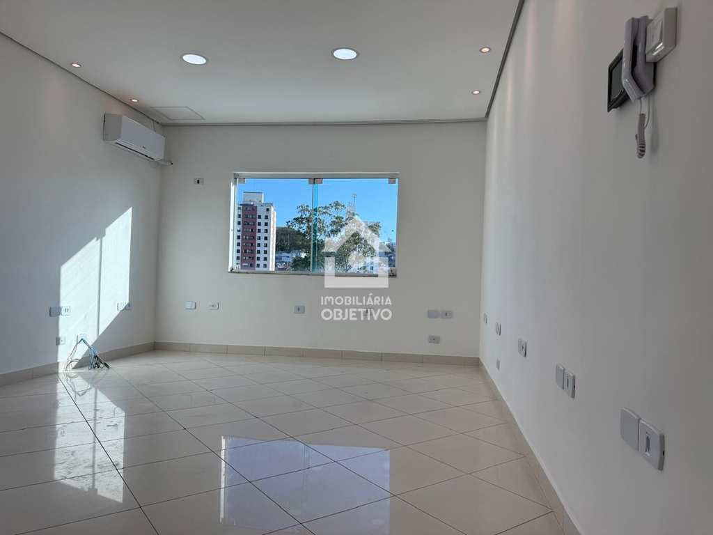 Sala Comercial em São Paulo, no bairro Jardim Londrina