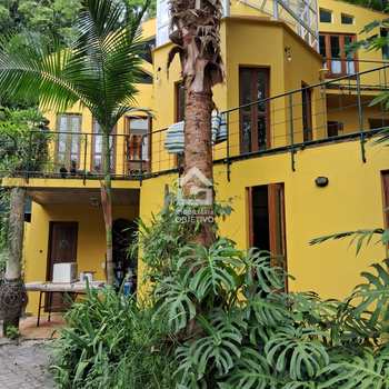 Casa em Taboão da Serra, bairro Condomínio Iolanda