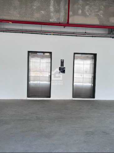 Prédio Comercial em São Paulo, no bairro Centro