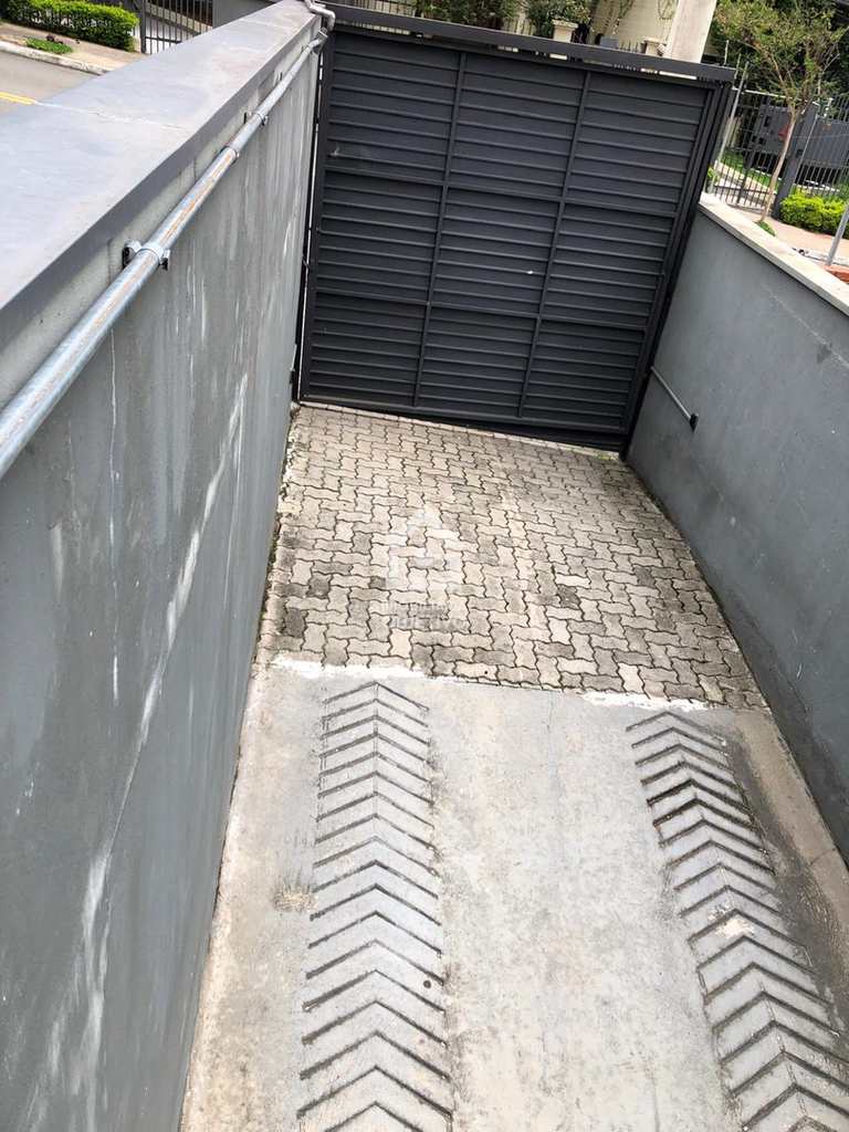 Prédio Comercial em São Paulo, no bairro Vila Suzana