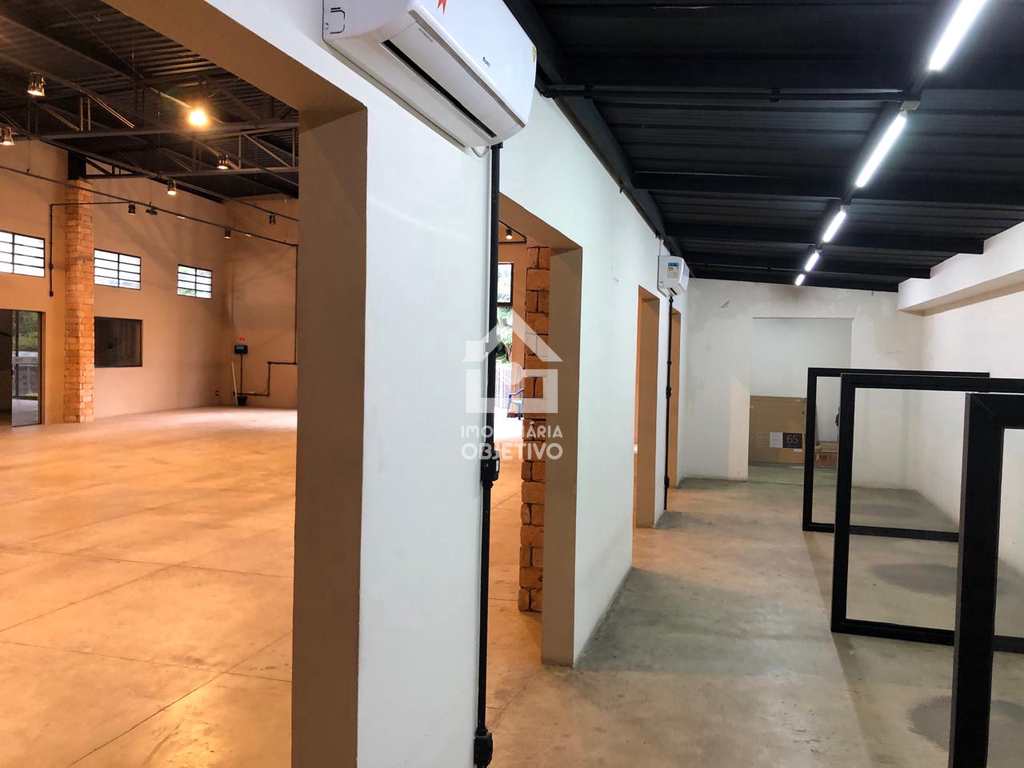 Prédio Comercial em São Paulo, no bairro Vila Suzana