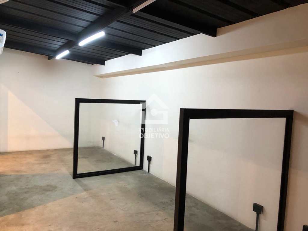 Prédio Comercial em São Paulo, no bairro Vila Suzana