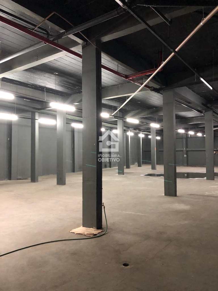 Prédio Comercial em São Paulo, no bairro Vila Suzana