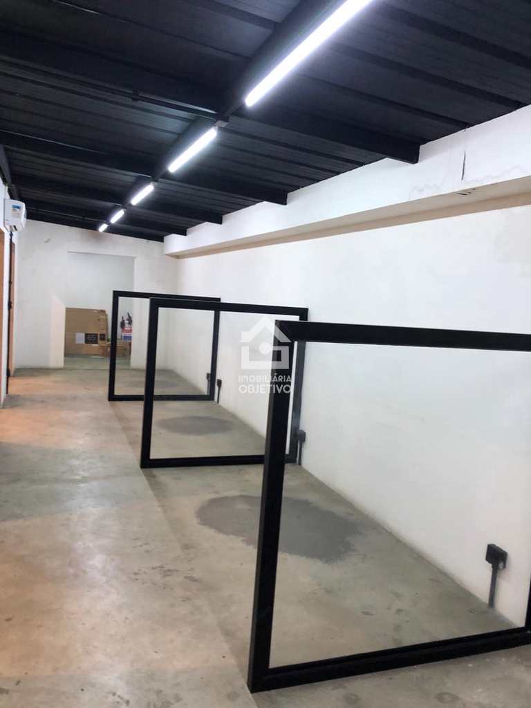 Prédio Comercial em São Paulo, no bairro Vila Suzana