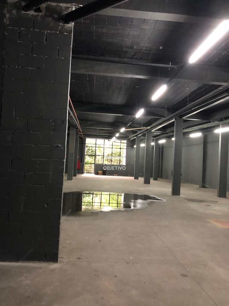 Prédio Comercial em São Paulo, no bairro Vila Suzana