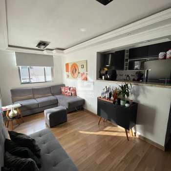 Apartamento em São Paulo, bairro Jardim Macedônia