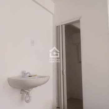 Salão em Taboão da Serra, bairro Parque Marabá