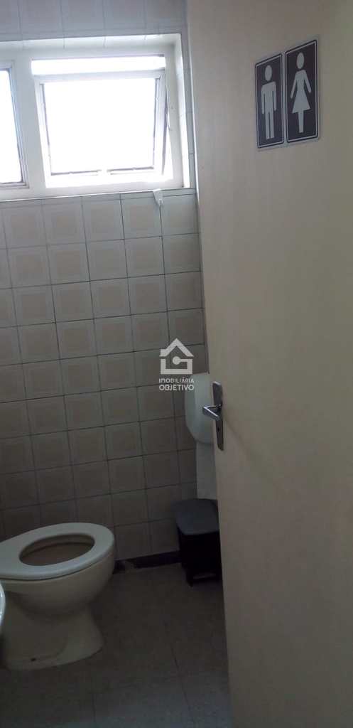 Sala Comercial em Taboão da Serra, no bairro Vila Santa Luzia