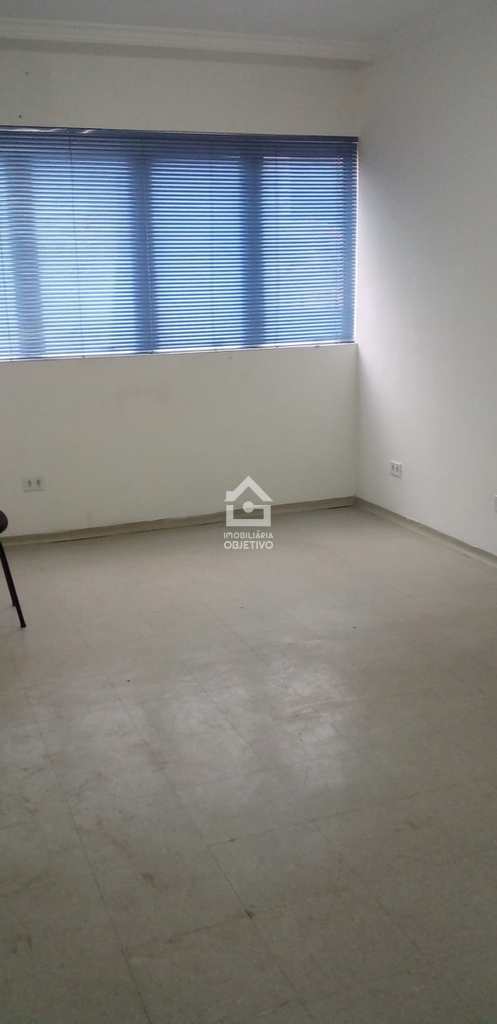 Sala Comercial em Taboão da Serra, no bairro Vila Santa Luzia