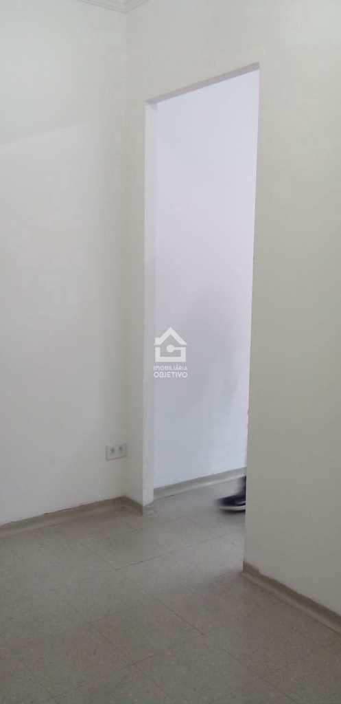 Sala Comercial em Taboão da Serra, no bairro Vila Santa Luzia