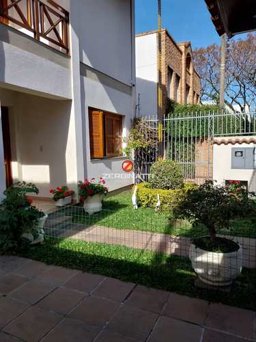 Casa, código CET4D7V em Porto Alegre, bairro Tristeza