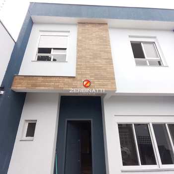 Casa em Porto Alegre, bairro Chácara das Pedras