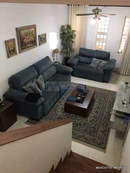 Casa, código 4976 em São Paulo, bairro Jardim Aeroporto