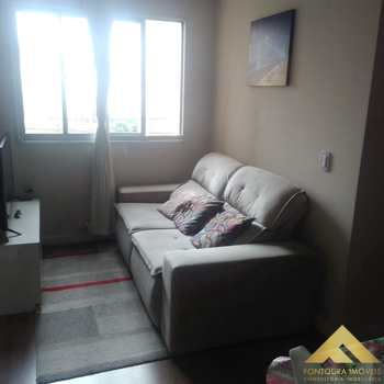 Apartamento em Diadema, bairro Canhema