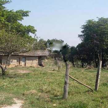 Sítio em Saltinho, bairro Zona Rural