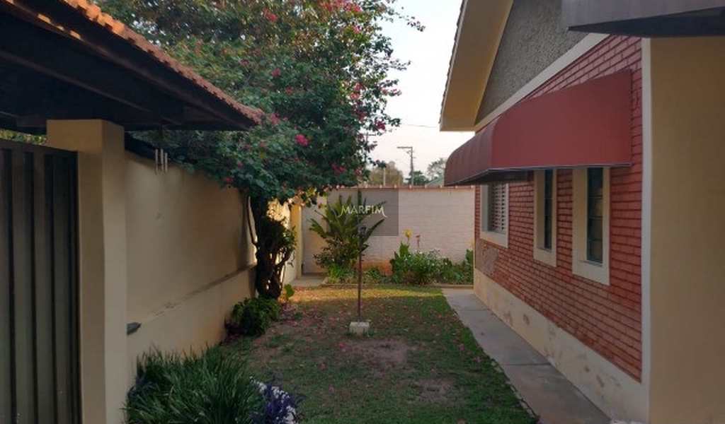Casa em São Pedro, bairro Palu
